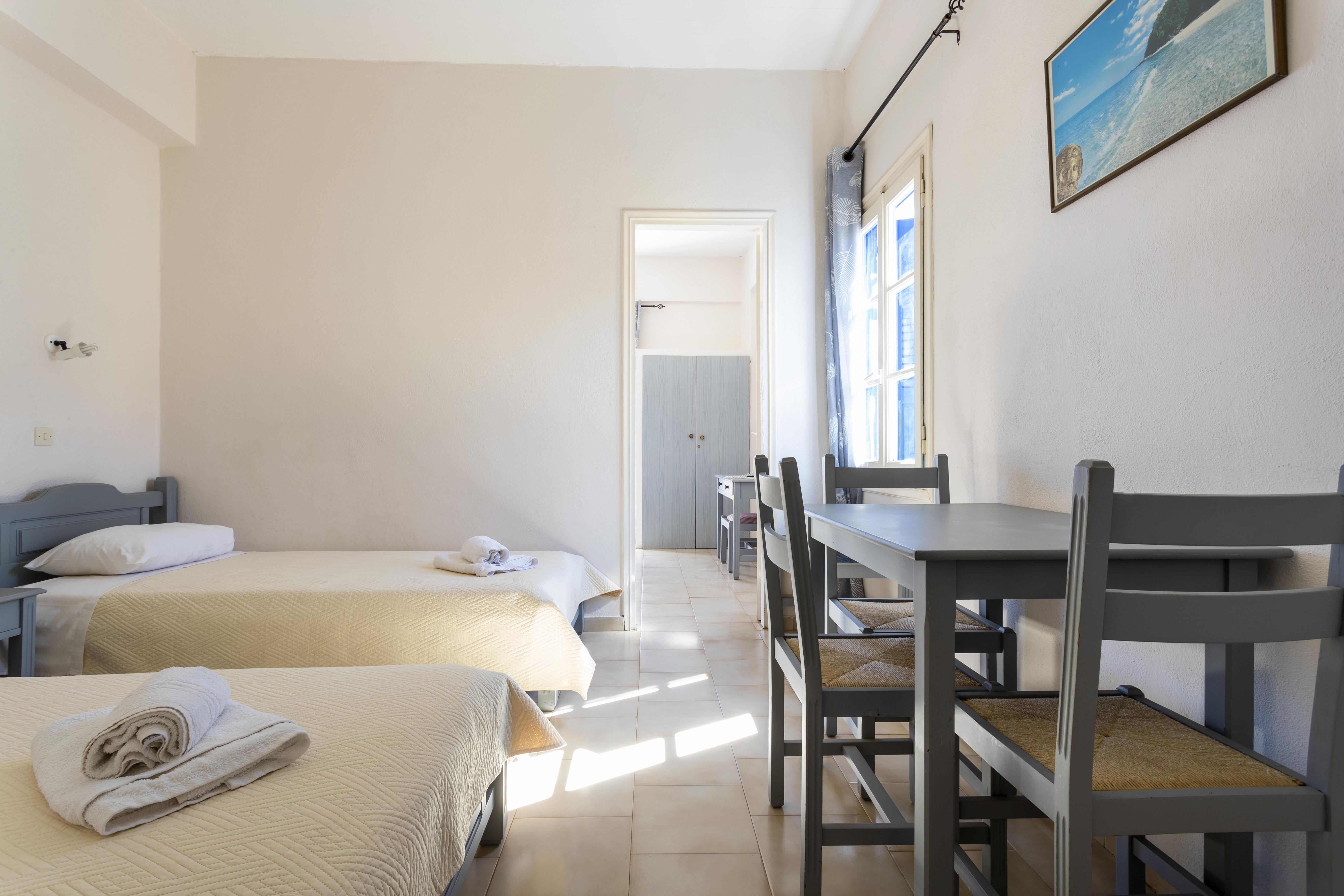 Vanas Apartments Spetses Town Екстер'єр фото
