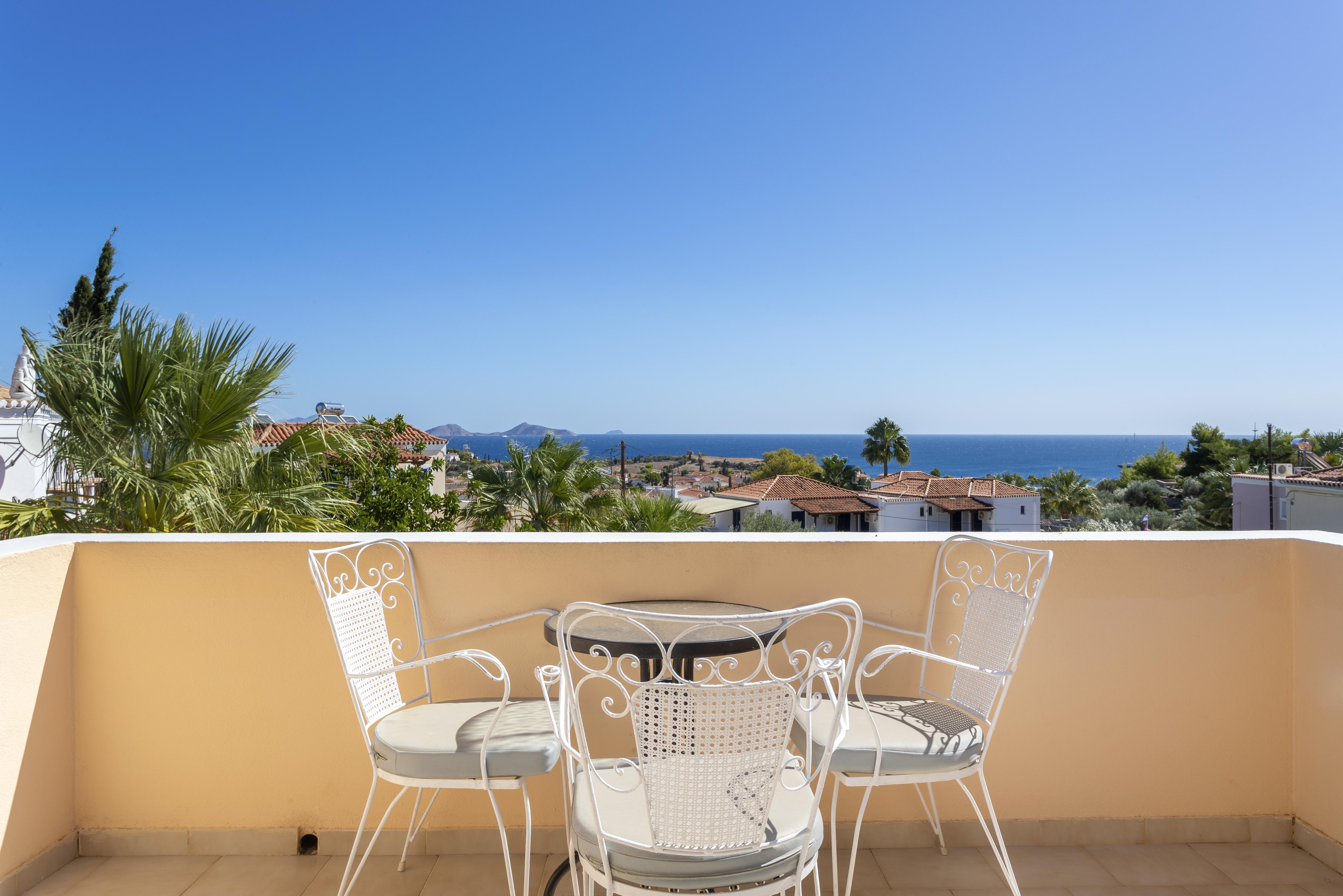 Vanas Apartments Spetses Town Екстер'єр фото